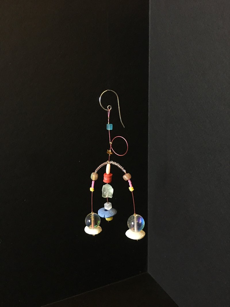New Romantic Collection - Gemstone Fountain Earrings - ต่างหู - วัสดุอื่นๆ หลากหลายสี