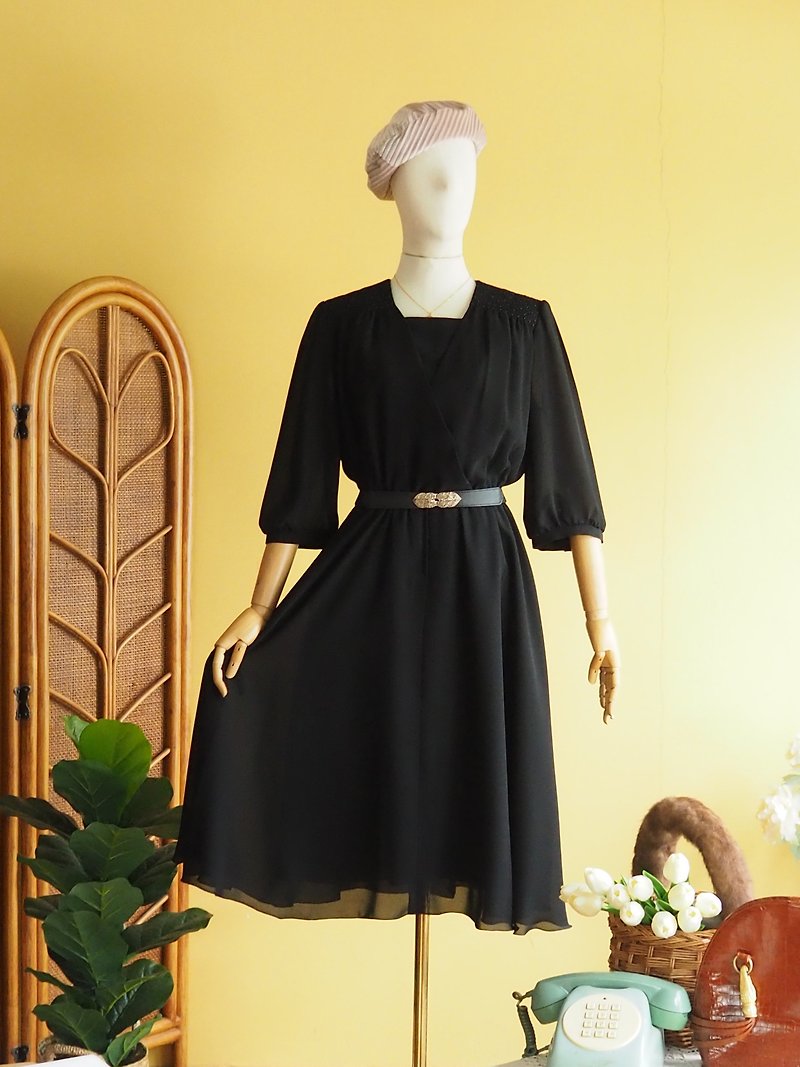 Vintage dress | Size L | Black with flare skirt - ワンピース - ポリエステル ブラック
