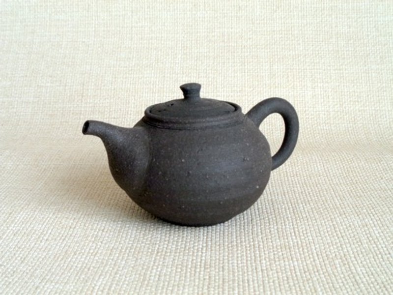 Pouring vessel for Sencha a - Teapots & Teacups - Pottery Black