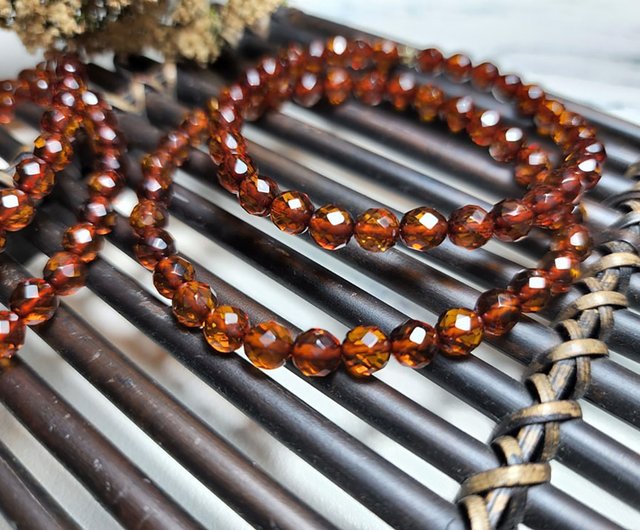 Blood amber online bracelet