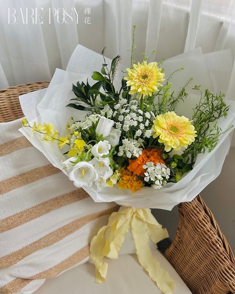 Customized flower bouquets/Birthdays/Mother’s Day/Valentine’s Day | Delivery in Taipei City and New Taipei City - Plants - Plants & Flowers Yellow