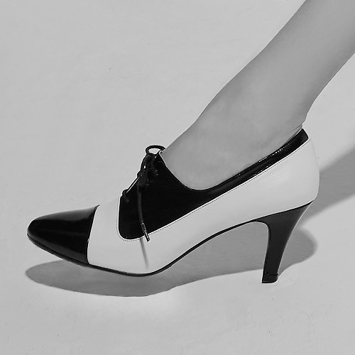 Karine手作真皮鞋 黑白色 拼色綁帶尖頭真皮高跟踝靴