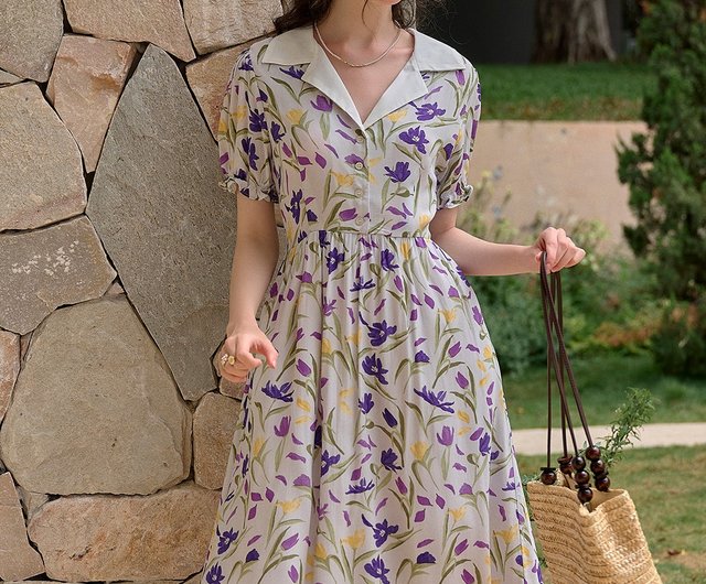 Irene フレンチレトロ Vネック小花柄ワンピース - ショップ Irene フレンチレトロ Vネック小花柄ワンピース - ショップ