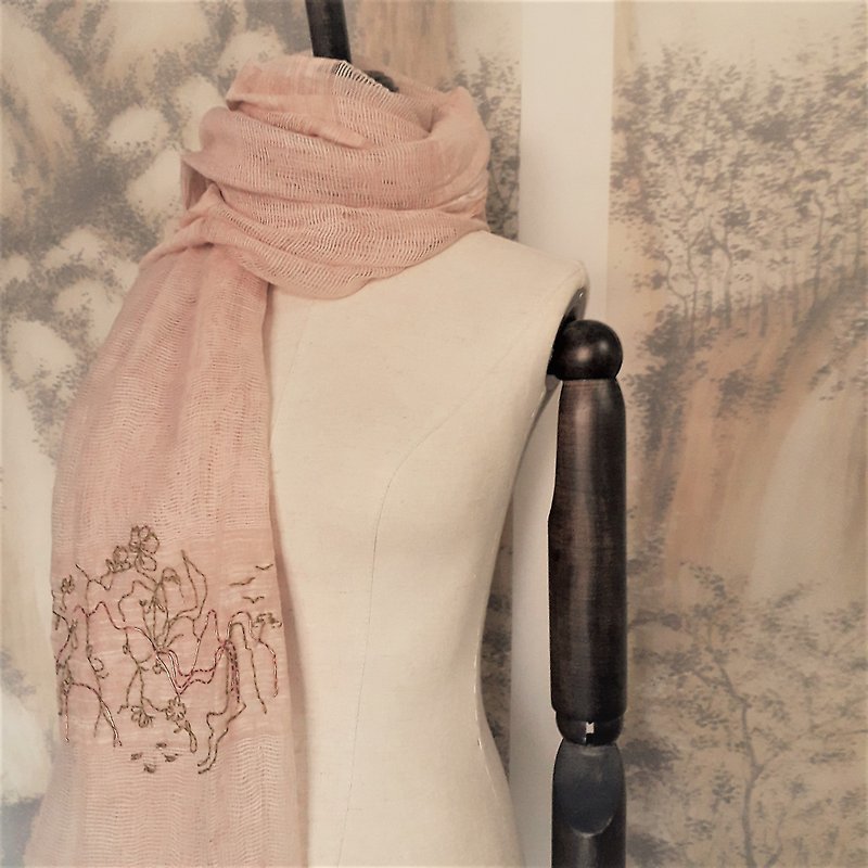 無料手刺繍文字手刺繍シルク混合薄いスカーフLady in flower - スカーフ - コットン・麻 オレンジ