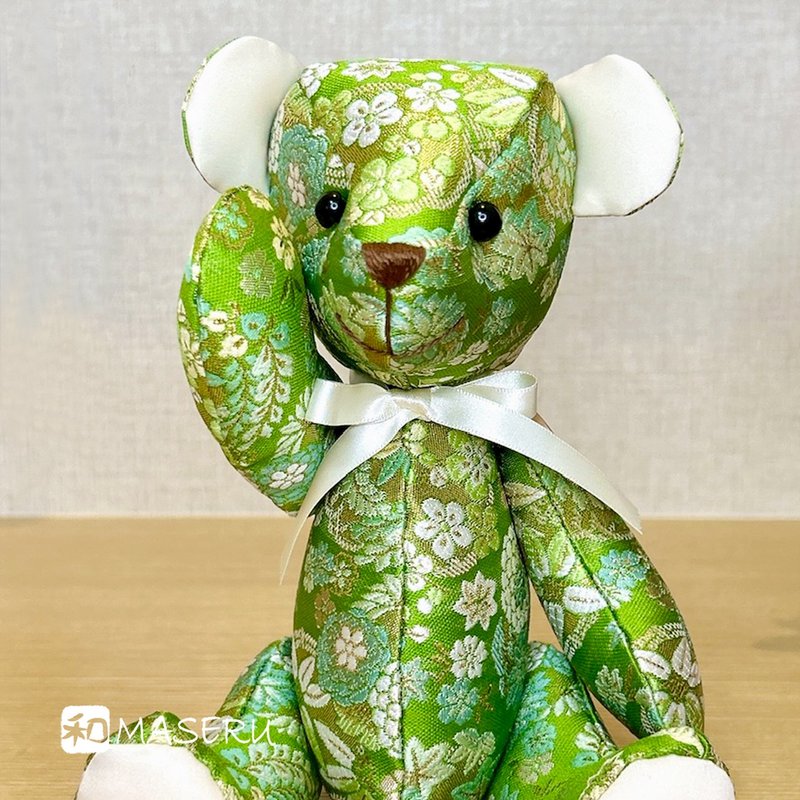 Japanese style teddy bear, made in Japan, floral patterns, free gift wrapping - ตุ๊กตา - เส้นใยสังเคราะห์ สีเขียว