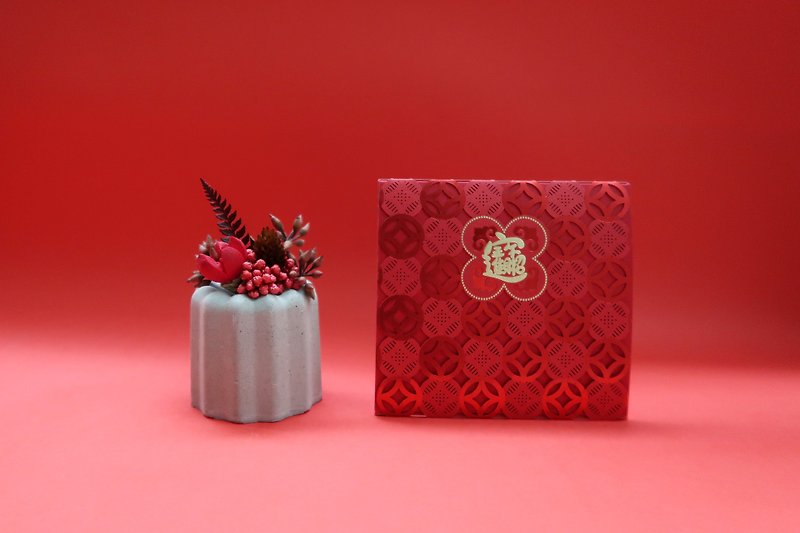 CANELÉ French Kelly │ Not withered Flower Cement Dessert Spreading Stone, Red Bag Greeting Card, Annual Gift Box - Items for Display - Cement Red