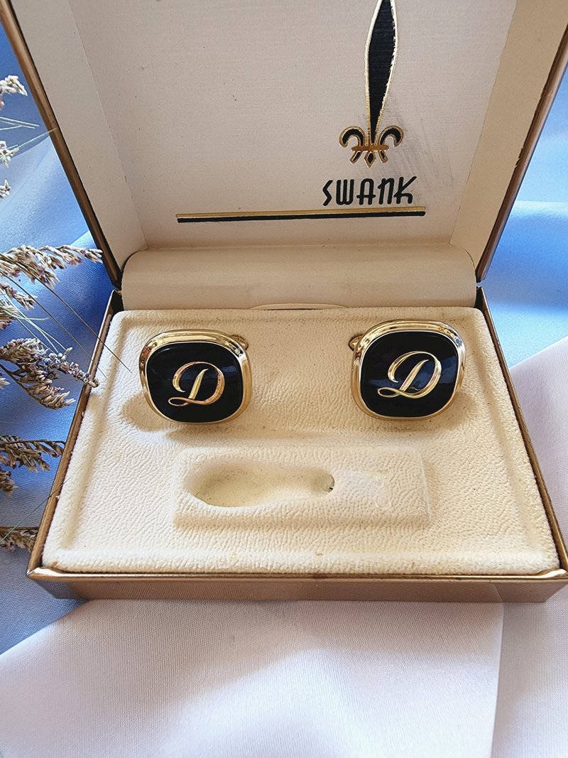 美國西洋古董飾品 /Swank書寫字母D古董袖扣cufflinks/姓名袖扣 - 袖扣 - 其他金屬 