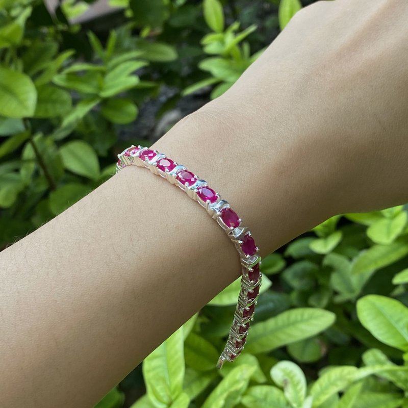 Stunning Quality Ruby Stone Tennis Bracelet 925 Sterling Silver - 手鍊/手環 - 純銀 紅色