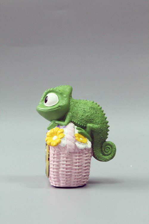 日本ディズニーデザイン ラプンツェル ラプンツェル ペット カメレオン