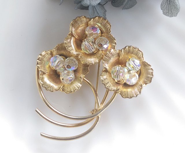 西洋アンティークジュエリー】ゴールド調の立体フラワー大判ピン