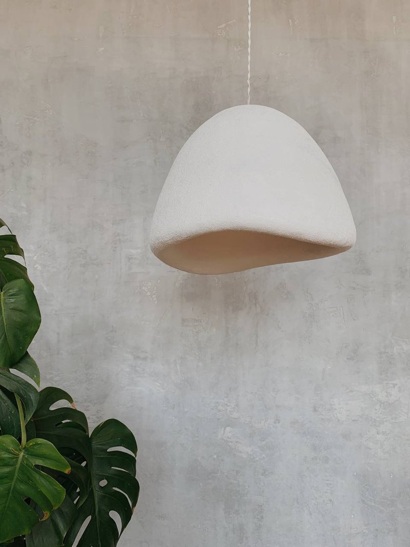 Pendant light     chandelier    ceiling Lamp - 燈具/燈飾/燈罩 - 其他材質 白色