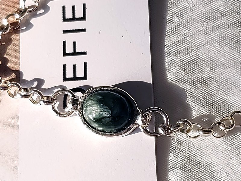 One point green 925 sterling silver green dragon crystal pearl chain bracelet handmade - สร้อยข้อมือ - เงินแท้ สีเขียว