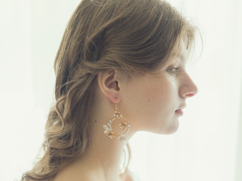 復古淡金色小太陽花水晶耳環 - 髮夾/髮圈 - 其他材質 