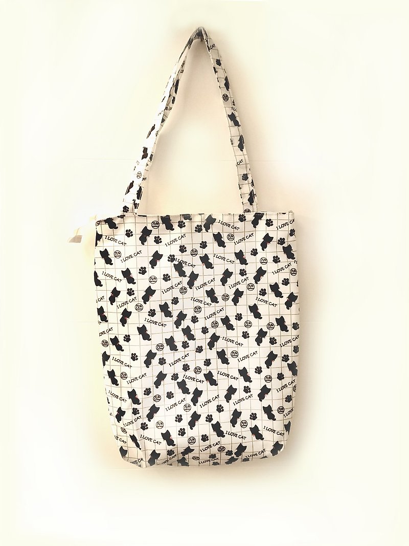 Plaid Cat Tote Bag-Black Cat on White - กระเป๋าแมสเซนเจอร์ - เส้นใยสังเคราะห์ 