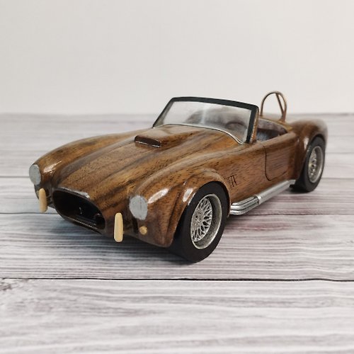 DarumPro Custom made toy car model AC Cobra 1965