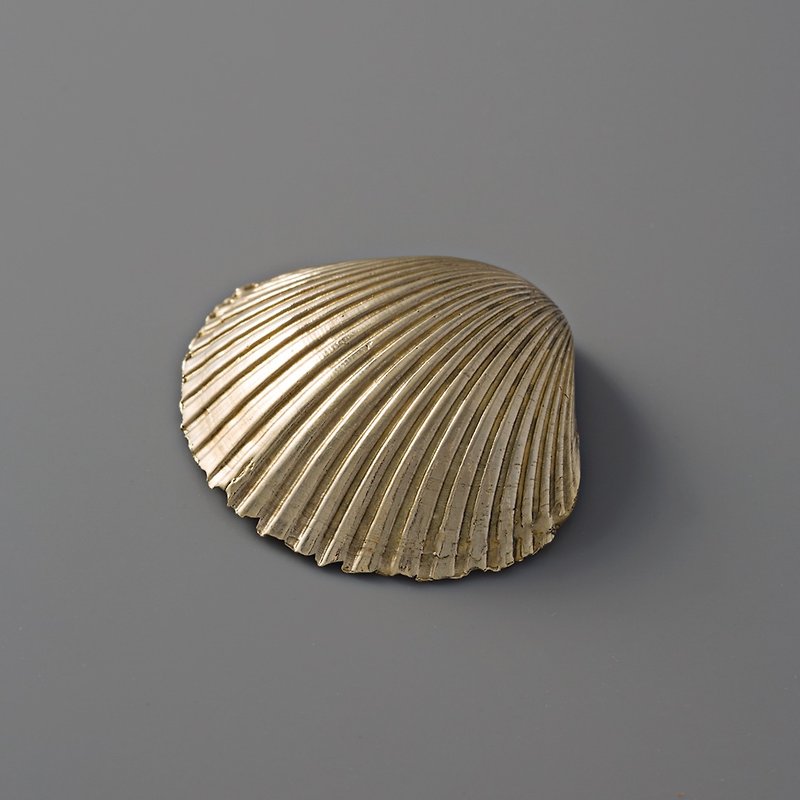 Frankness Original Pure Brass Shell Decorations - Handmade / Gift / Stationery / Favorites / Decoration - สร้อยคอ - โลหะ สีทอง
