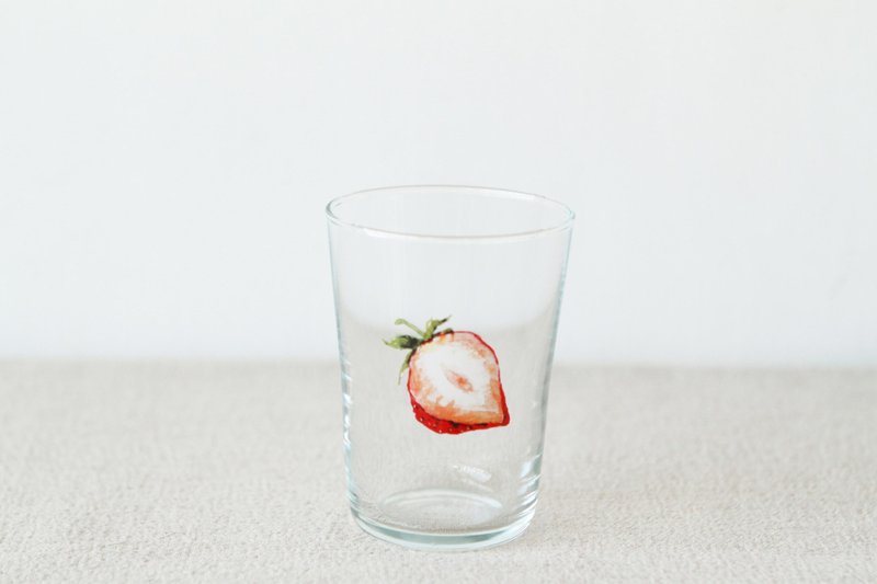 [+tPlanning] Fruit glass-half strawberry - แก้ว - แก้ว สีใส