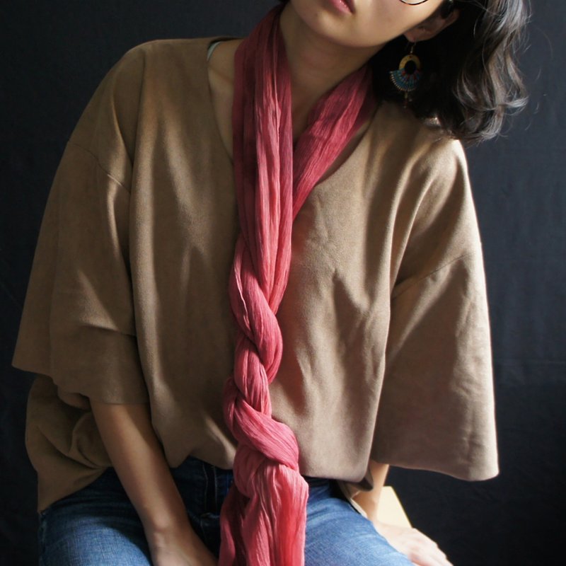 Natural dye - silk scarf - ผ้าพันคอ - ผ้าไหม สีแดง