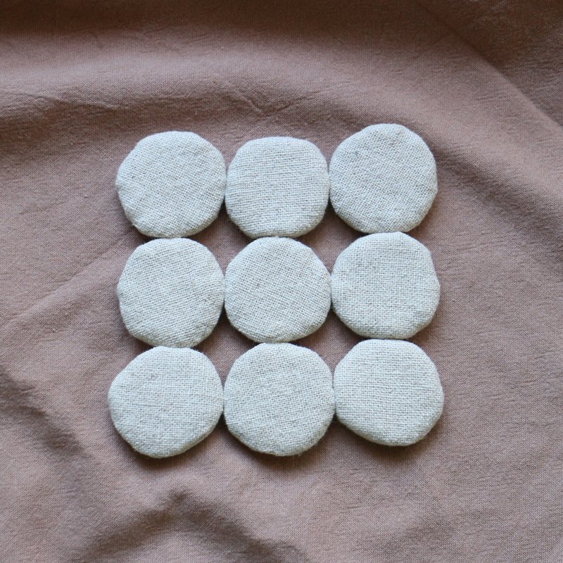 圓點簍空杯墊 / 粗棉麻 - 杯墊 - 棉．麻 卡其色