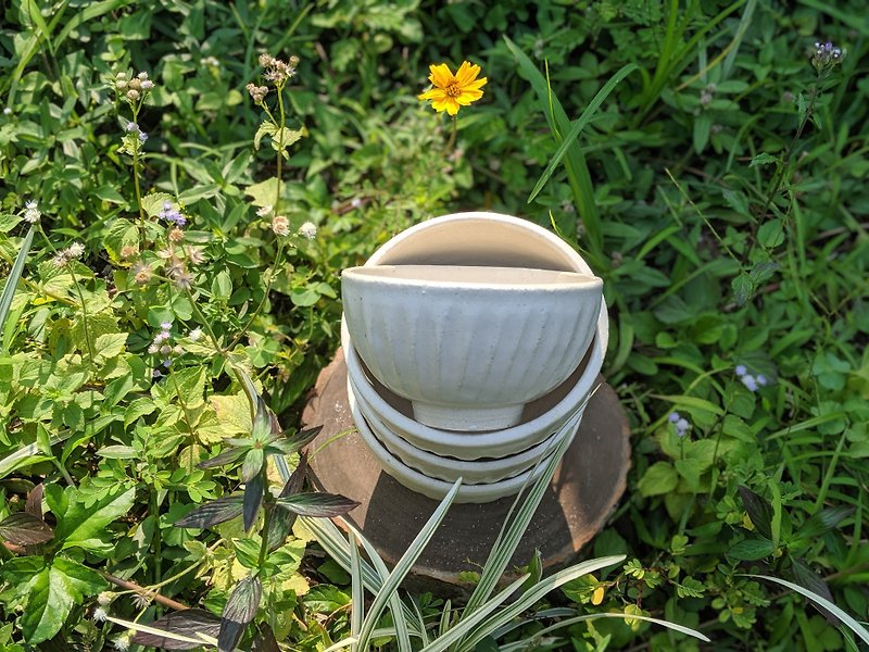 Healing.Hand.Ceramic | Handmade Pottery-Family Bowl Set (One Set Available) - ถ้วยชาม - ดินเผา ขาว