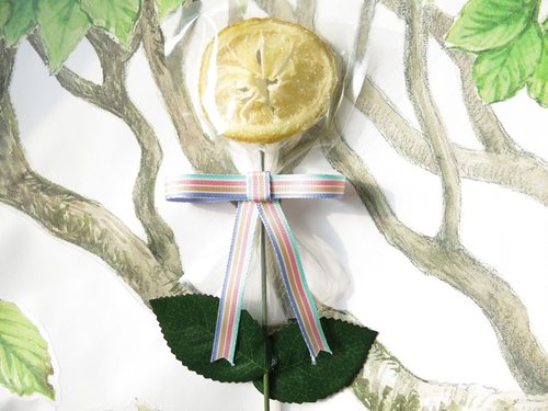 Happy Fruit Shop - Blossoming Lemons - Shaped Dried Fruit Bouquet