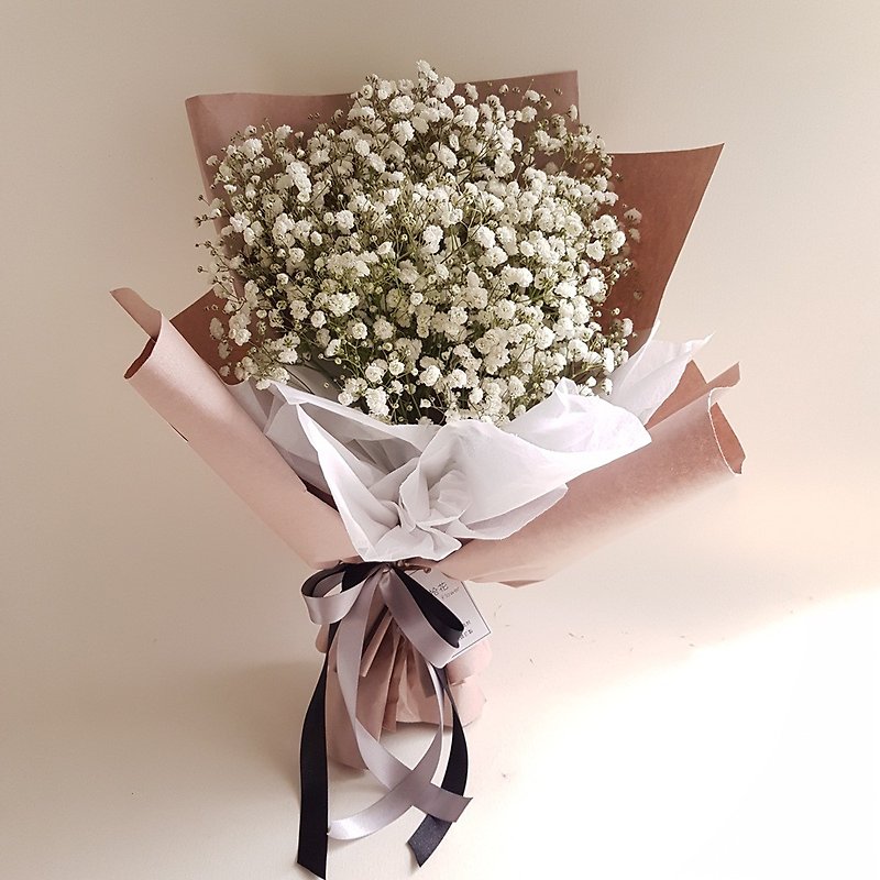 鮮花白滿天星韓式包裝氣質花束 - 乾燥花/永生花 - 植物．花 白色