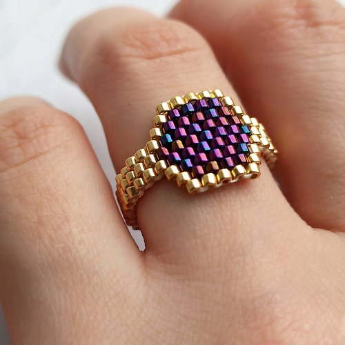 JuJuJewelryShop Purple signet ring | Gold bead ring | Luster ring | Unique design ring