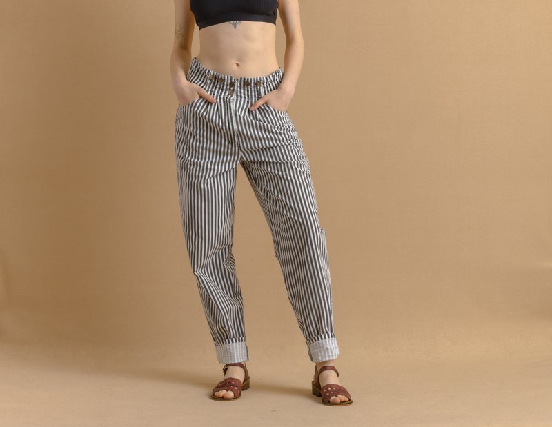 80s Vintage Striped Tapered Cotton High Waisted Woman Medium Jeans 7477 - 女長褲 - 棉．麻 藍色