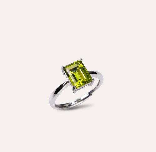 安珠 AND JEWEL 每天配戴的天然寶石 AND 橄欖石 綠色 長方 6*8mm 戒指 經典系列 Emerald 天然寶石