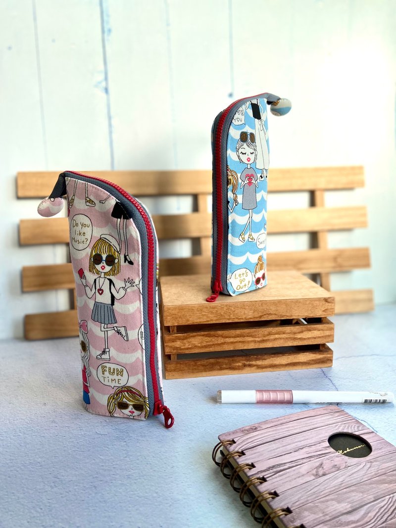 摩登女孩直立式筆袋 化妝袋 收納袋 日本棉布 畢業 交換 生日禮物 - 鉛筆盒/筆袋 - 羊毛 
