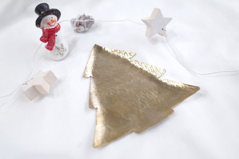 ni.kou brass Christmas tree set dish - Small Plates & Saucers - Other Metals 