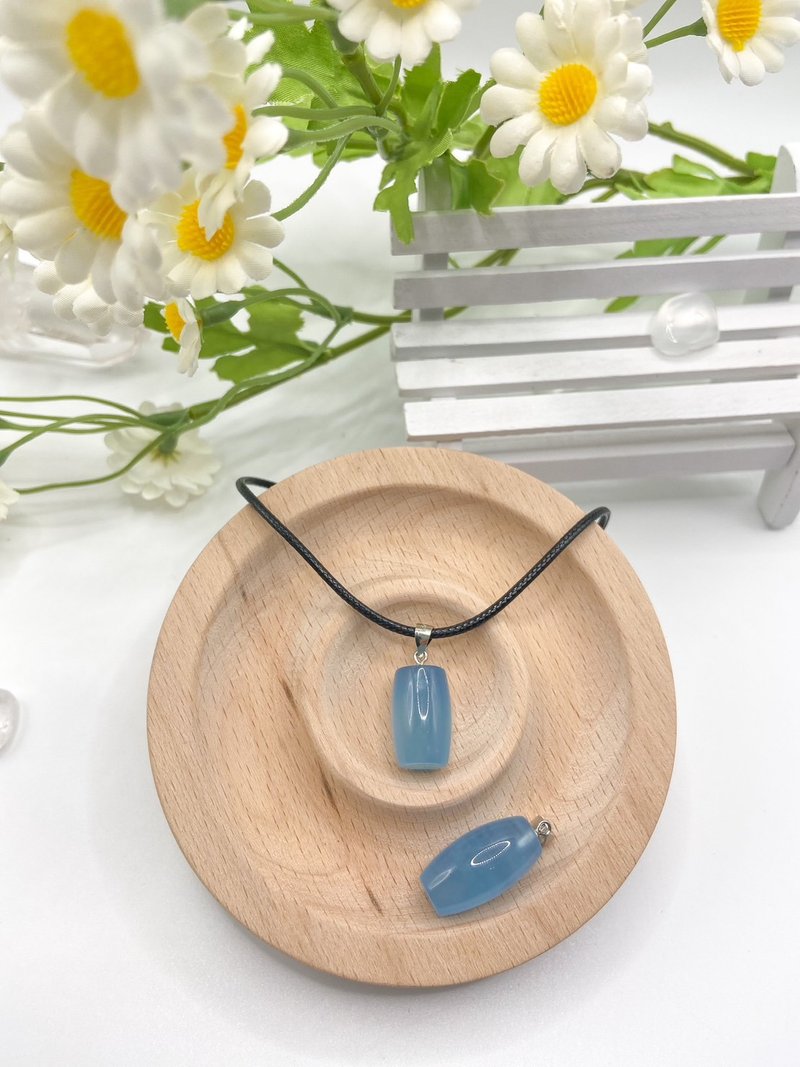 | barrel beads x aquamarine pendant | temperament x sky blue | gift | personal use - สร้อยคอ - เครื่องเพชรพลอย 