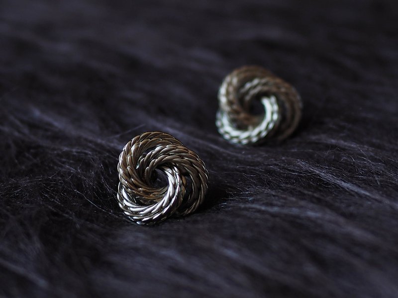 鐵灰麻花纏繞低調性格派對 古董珠寶飾品耳環piercing earrings - 耳環/耳夾 - 其他金屬 灰色
