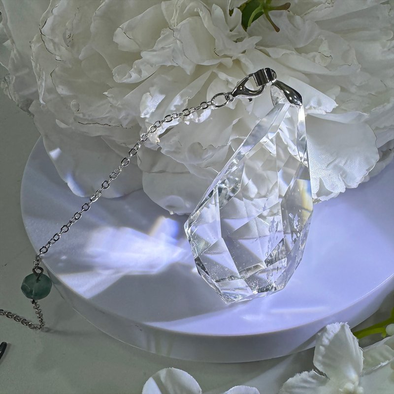 No.104 Exclusive custom-made ultra-large clear white crystal 7CM Angel Tears Pendulum Necklace Pendant - สร้อยคอ - คริสตัล สีใส