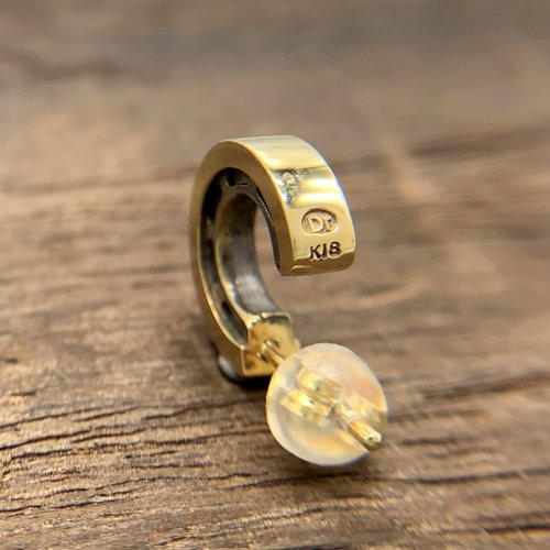 e135メンズピアス 片耳 フープピアス K18 18金 リングピアス e135メンズピアス 片耳 フープピアス K18 18金 リングピアス