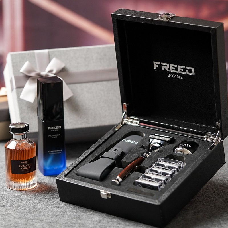 【FREED】Men's Grooming Razor Care Gift Set - Father's Day & Qixi Festival Gift - - Men's Skincare - Aluminum Alloy Brown