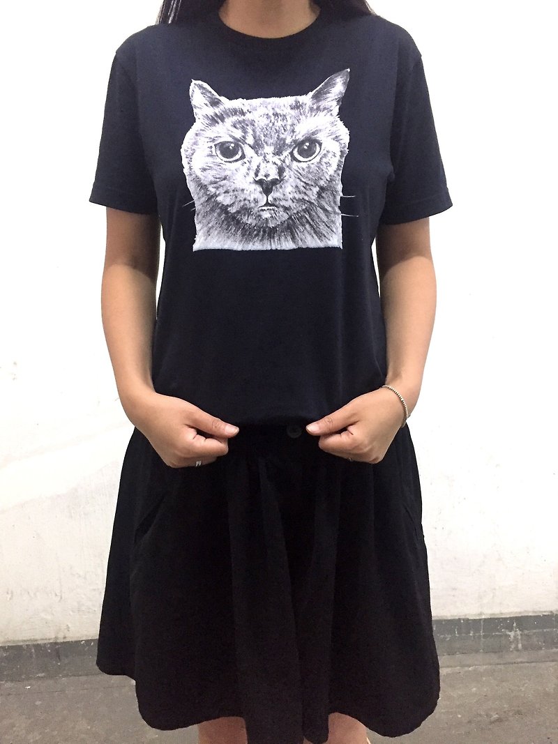 adc｜party animals｜tee｜t-shirt｜cat｜black - เสื้อยืดผู้หญิง - ผ้าฝ้าย/ผ้าลินิน สีดำ