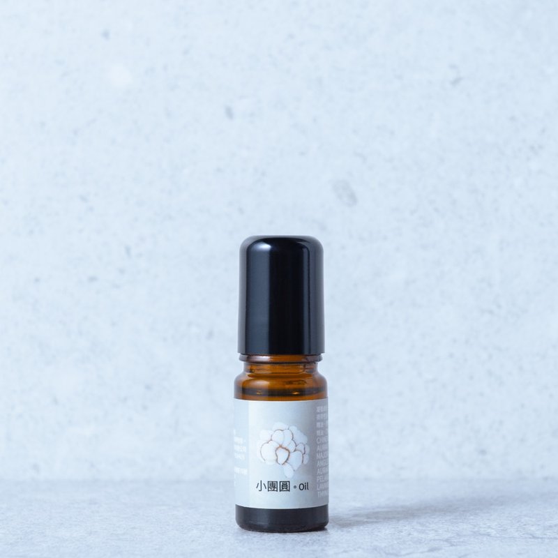 小團圓Oil - 第八脈輪 5ml - 阿育吠陀 合一 精油滾珠瓶 - 身體乳/按摩油 - 植物．花 透明