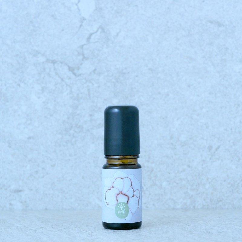 小團圓Oil - 第八脈輪 5ml - 阿育吠陀 合一 精油滾珠瓶 - 身體乳/按摩油 - 植物．花 透明