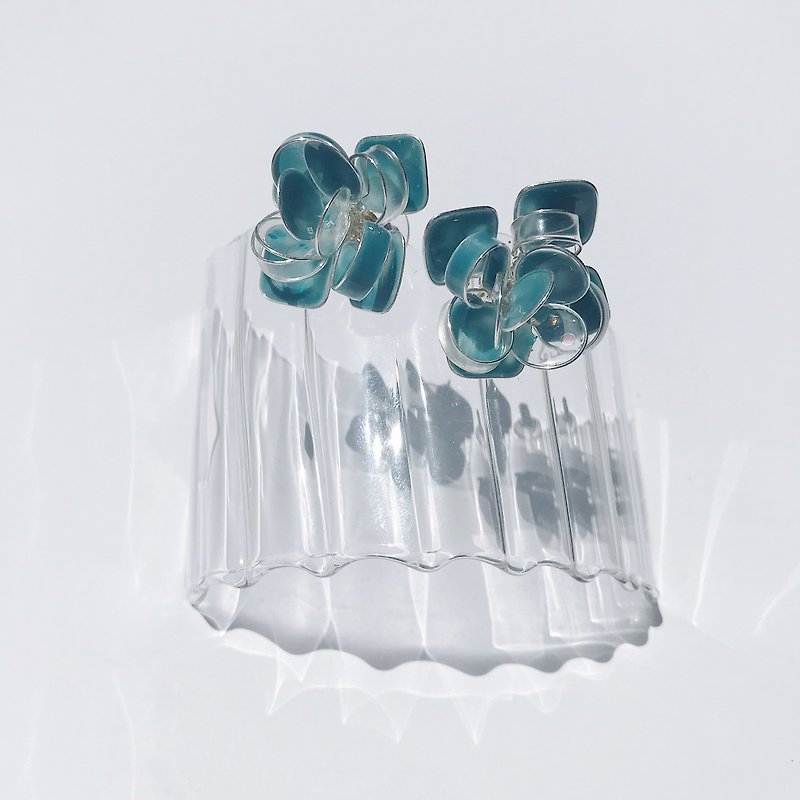 <貓眼系列-冰河款>造型手工設計樹脂耳環/耳釘款/earring - 耳環/耳夾 - 紙 藍色