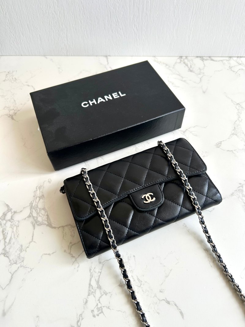 Limited Edition Vintage Chanel Black WOC Leather Bag - Crossbody, Shoulder, Pre-owned Wallet - กระเป๋าแมสเซนเจอร์ - หนังแท้ หลากหลายสี
