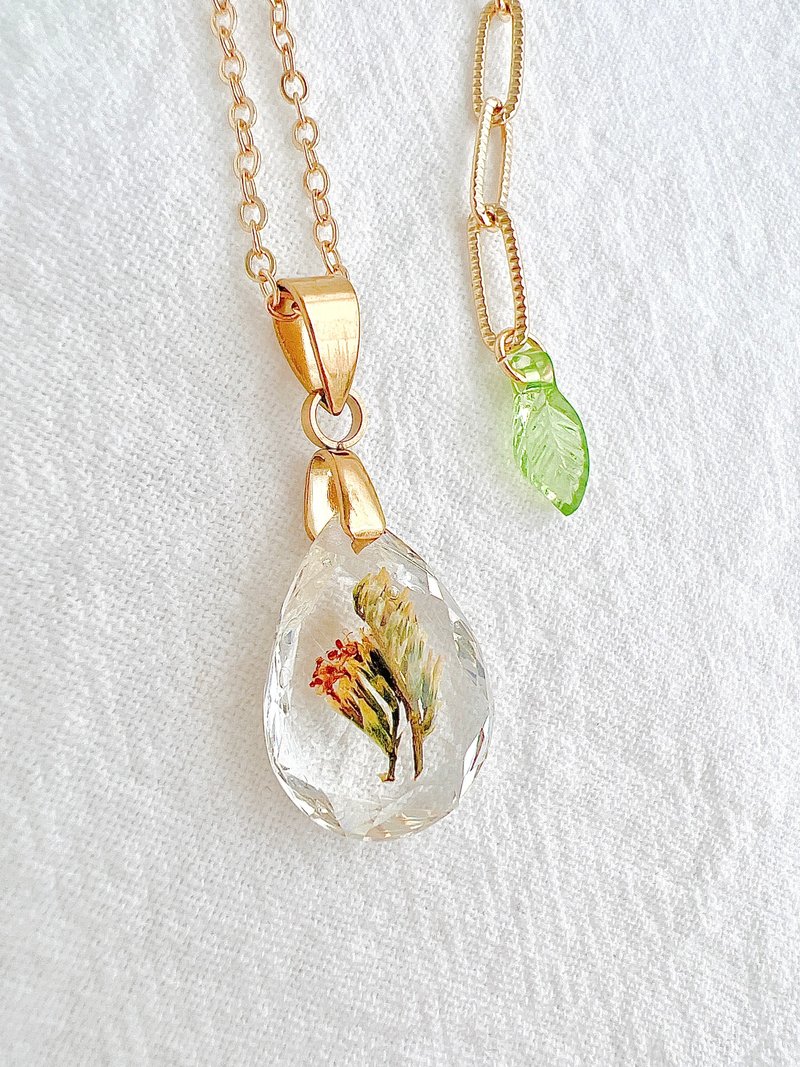 Fresh floral drop glaze transparent pendant necklace - สร้อยคอ - โลหะ สีเขียว