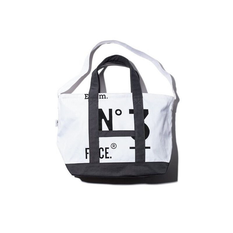 NO.3 Ship-shaped tote bag hits the color gray - Handbags & Totes - Other Materials White