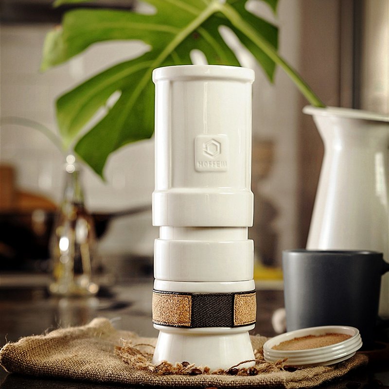 [Spot] Japan's successful fund-raising boutique hand-brewed coffee tea machine HOFFE3 good tea coffee pot - Coffee Pots & Accessories - Porcelain White