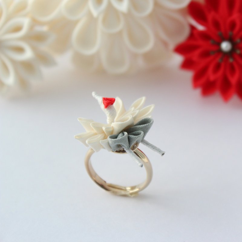 Silk General Rings White - Ring kanzashi stylish crane