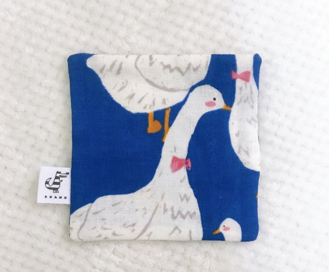 * vintage picture ❀ かわいい２羽のスワン * 刺しゅう絵 新作】2023 ニウエ ラブ イズ プレシャス スワン 白鳥 1オンス 銀貨