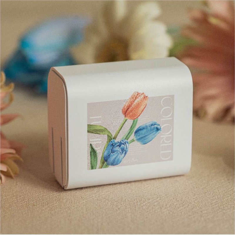 浪花花藝純粹鬱金香USB3.0+PD20W雙孔充電器 - 科技小物 - 塑膠 多色
