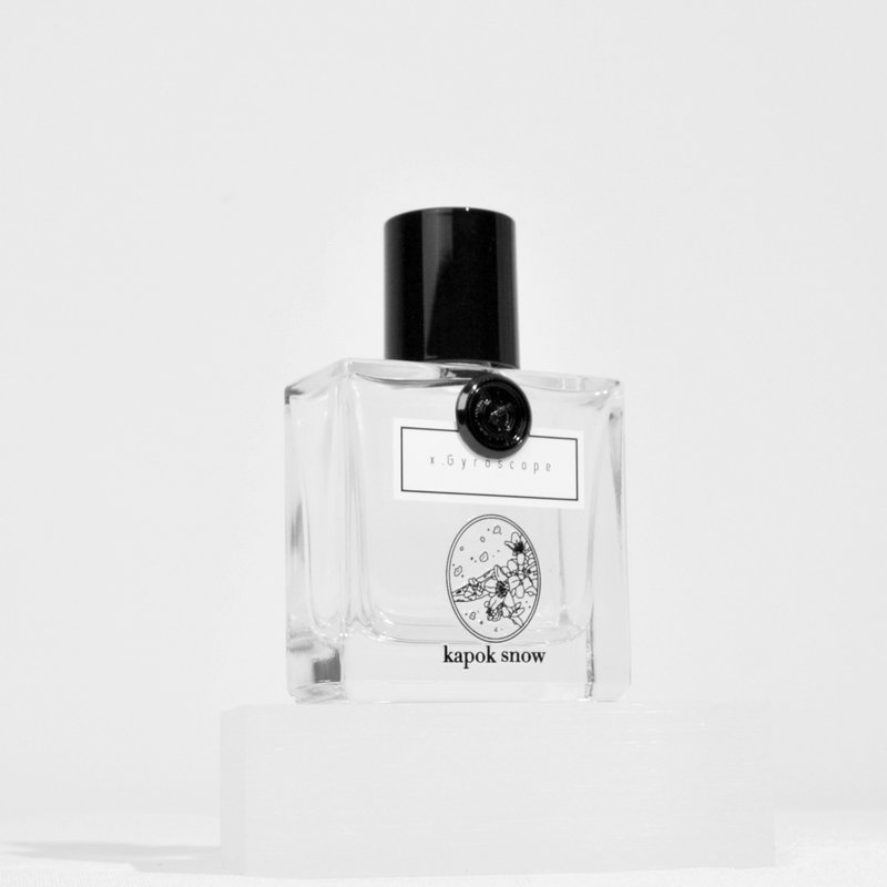 Kapok Snow Kapok Snow Perfume | Gentle Musk | Hong Kong Grand Tour | EDP - Perfumes & Balms - Concentrate & Extracts White