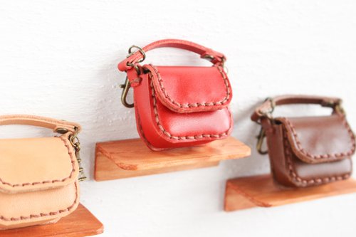本革 ミニチュアマグネットバッグのバッグチャーム ストラップ