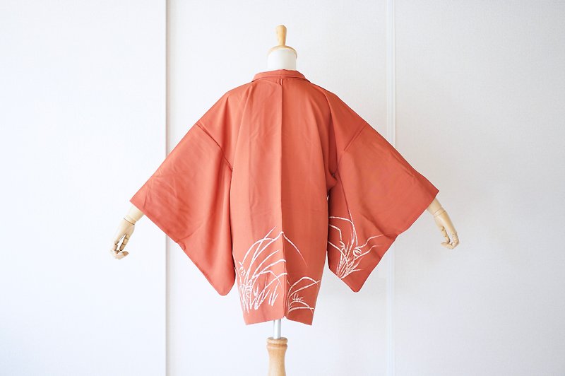 Japanese KIMONO, Leaf motifs, Traditional kimono, Kimono jacket - 外套/大衣 - 絲．絹 橘色